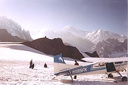 Glacier Landing（天气允许）
