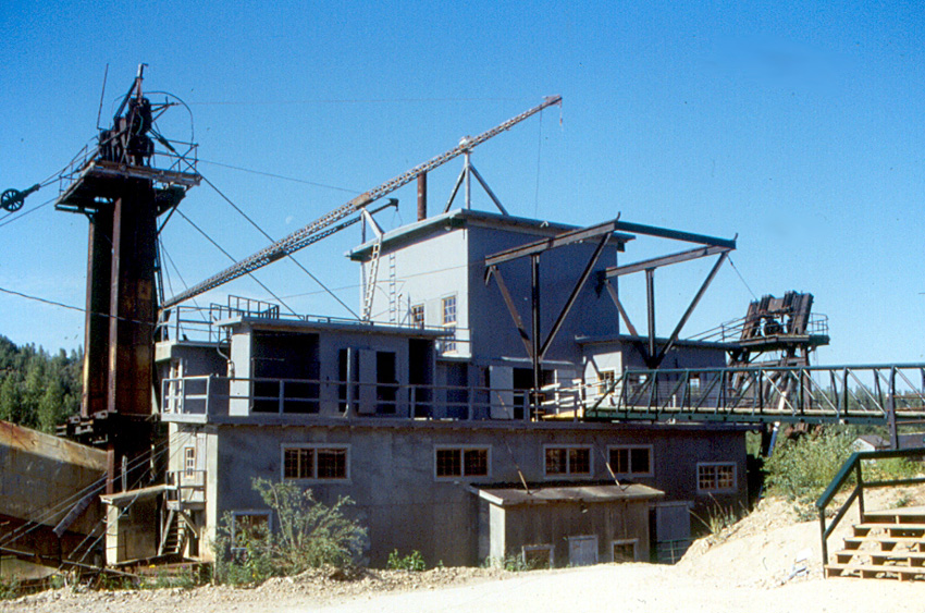 Gold Dredge 8